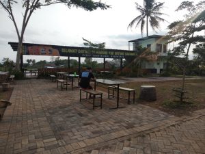 Nuansa Klasik di DNS Cafe Food & Drink Batu