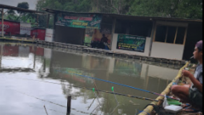 Berburu Ikan di Kolam Pemancingan Bamboe Jaya Karangploso