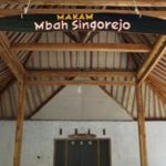 Makan Mbah Singorejo di Pintu Masuk Wisata Boon Pring Turen