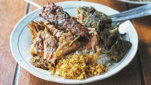 Warung Nasi Bug Matirah, Sambalnya Melegenda Sejak Tahun 1935